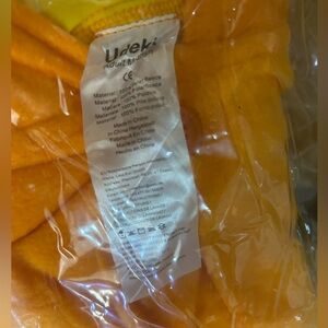 New in bag Charizard costume Adult medium